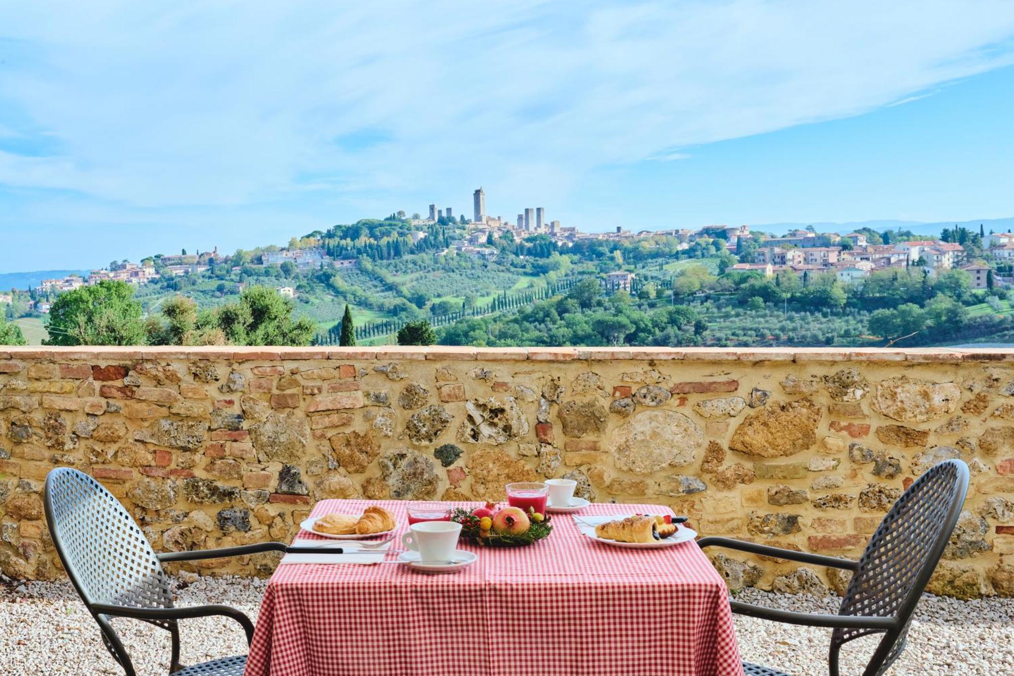 Podere Sant'Elena San Gimignano Bagian luar foto